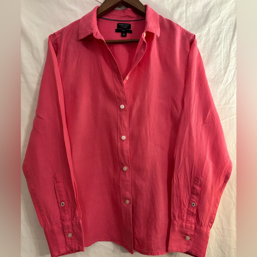 Baird Mcnutt for JCrew 100% Irish linen breathable, long sleeved shirt.